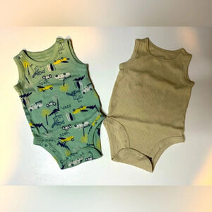 Two jumpsuits‎ for babies